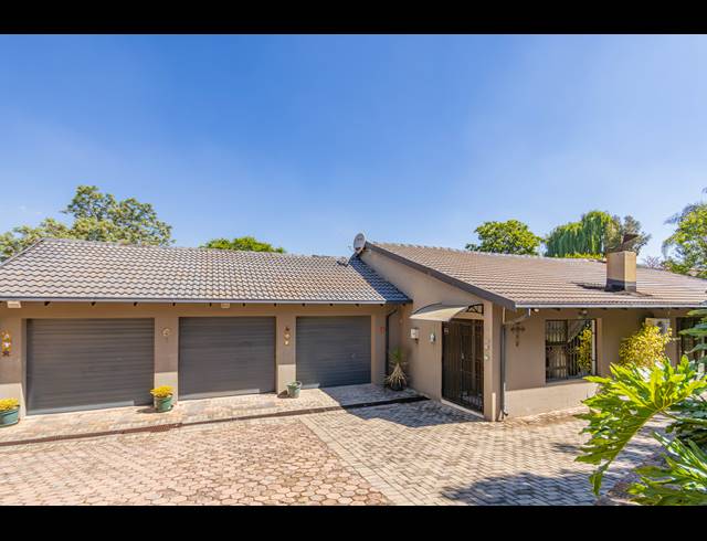 4 BEDROOM HOUSE FOR SALE IN BOSKRUIN